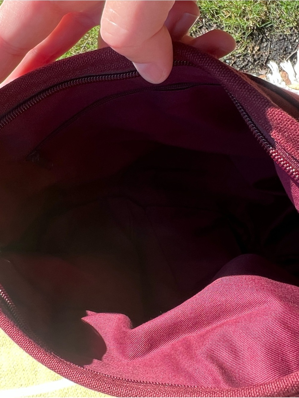 Vintage Etienne Aigner Striped Canvas Shoulder Bag in Burgundy and Navy - Picture 4 of 4